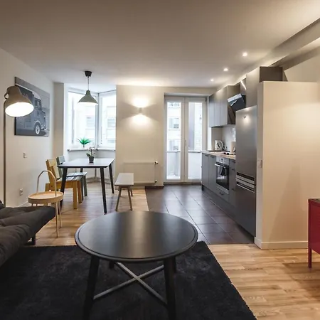 Lux - Friedrich Riga